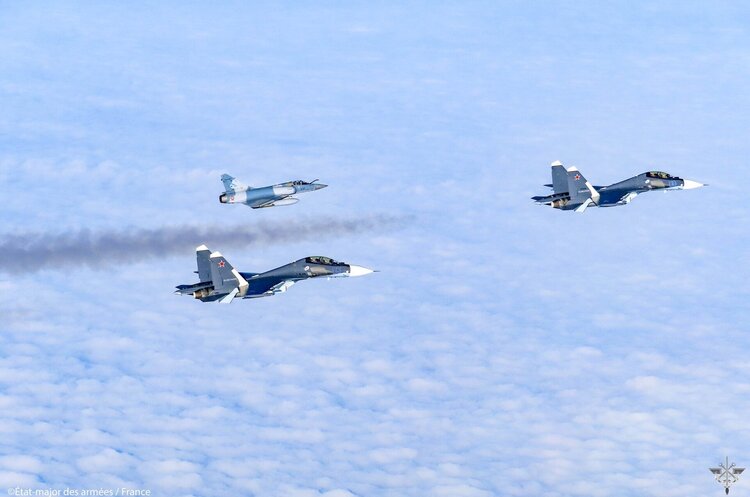 Французькі літаки перехопили винищувачі рф Су-30 і транспортний Ан-72 над Балтійським морем – ПС НАТО Французькі літаки перехопили винищувачі рф Су-30 і транспортний Ан-72 над Балтійським морем – ПС НАТО