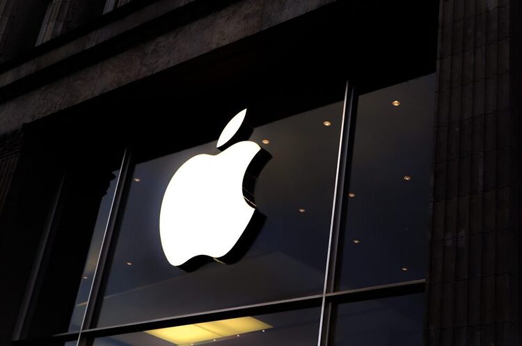 ЄС оштрафував Apple на $2 млрд після скарги Spotify ЄС оштрафував Apple на $2 млрд після скарги Spotify