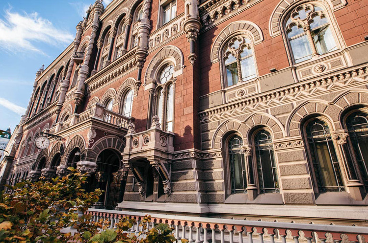 Обсяг внутрішньодержавних переказів зріс майже до $20 млрд минулого року – НБУ Обсяг внутрішньодержавних переказів зріс майже до $20 млрд минулого року – НБУ