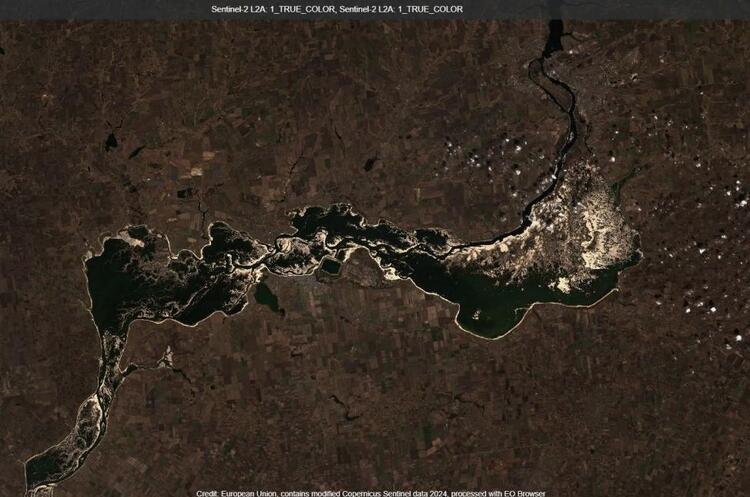 фото Європейське космічне агентство У Каховське водосховище повертається вода: як це вплине на бойові дії