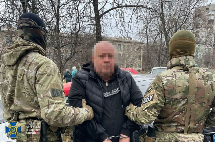 СБУ затримала чергового агента рф, який шпигував за кораблями ЗСУ в Одесі СБУ затримала чергового агента рф, який шпигував за кораблями ЗСУ в Одесі