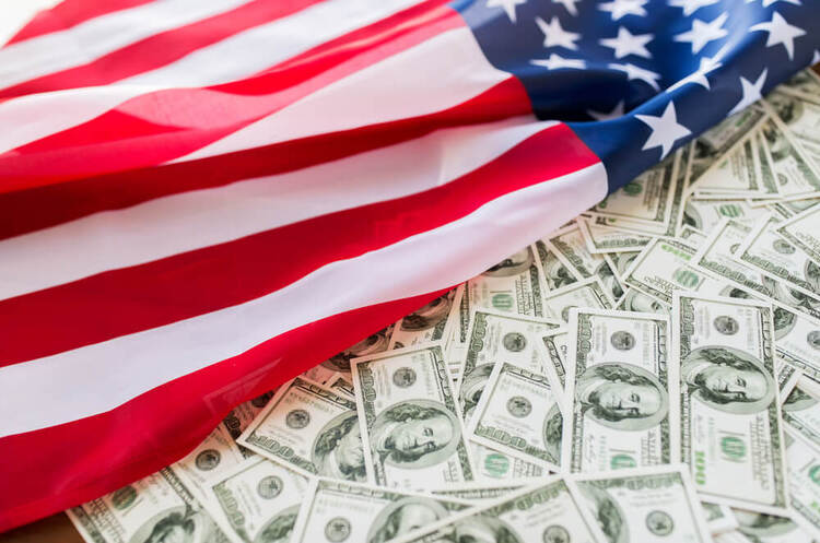 Ціни на нафту знижуються на тлі зростання запасів у США Ціни на нафту знижуються на тлі зростання запасів у США