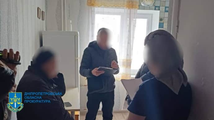 На Дніпропетровщині викрили псевдоволонтерку, яка привласнила майже 1 млн грн донатів для ЗСУ На Дніпропетровщині викрили псевдоволонтерку, яка привласнила майже 1 млн грн донатів для ЗСУ