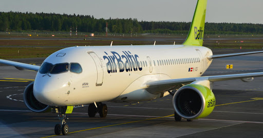 Латвійська airBaltic планує розмістити 5 літаків у Києві після відновлення польотів з України Латвійська airBaltic планує розмістити 5 літаків у Києві після відновлення польотів з України