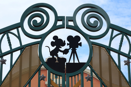   . Disney     .    䳿?