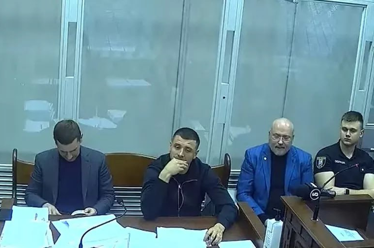 Ексрадника ОП Артема Шила відправили під варту за підозрою про розкрадання коштів Ексрадника ОП Артема Шила відправили під варту за підозрою про розкрадання коштів