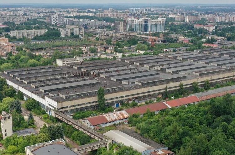 Львівський автобусний завод отримав у власники івано-франківського забудовника замість росіянина Чуркіна Львівський автобусний завод отримав у власники івано-франківського забудовника замість росіянина Чуркіна