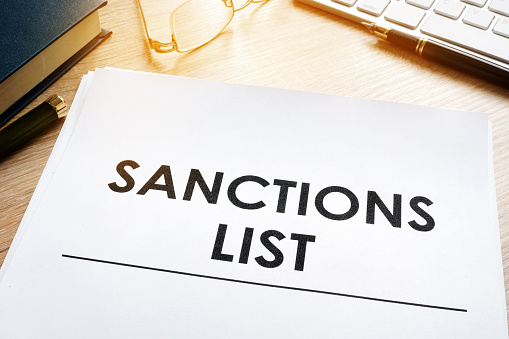 Зеленський увів санкції проти 86 юридичних і сімох фізичних осіб Зеленський увів санкції проти 86 юридичних і сімох фізичних осіб