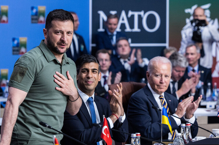 фото Офіційний сайт Президента України В НАТО не відкидають варіант вступу України до альянсу в обмін на відмову від окупованих територій — La Republica