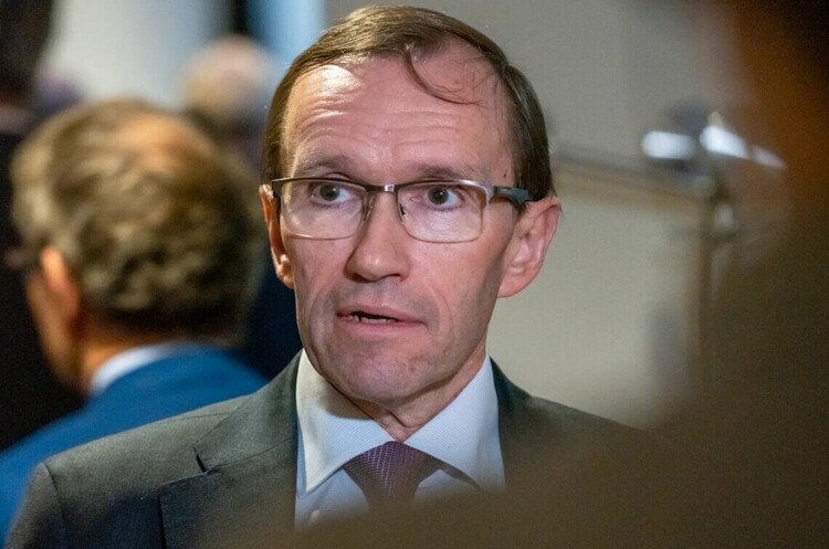 Барт Ейде Влада Норвегії слідом за Фінляндією “не виключає” відправлення в Україну своїх військ