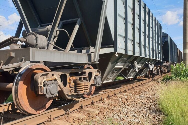 У Румунії поблизу українського кордону побудували залізничний зерновий термінал потужністю 3 млн тонн У Румунії поблизу українського кордону побудували залізничний зерновий термінал потужністю 3 млн тонн