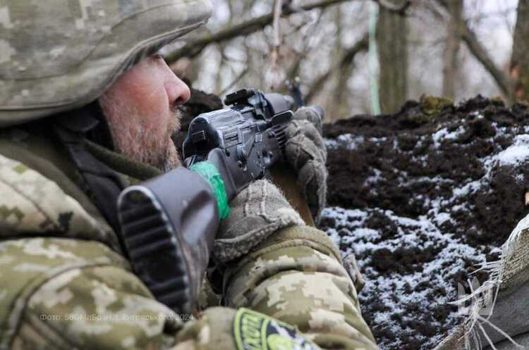Українські захисники за добу відбили 29 атак росіян на Часів Яр Українські захисники за добу відбили 29 атак росіян на Часів Яр