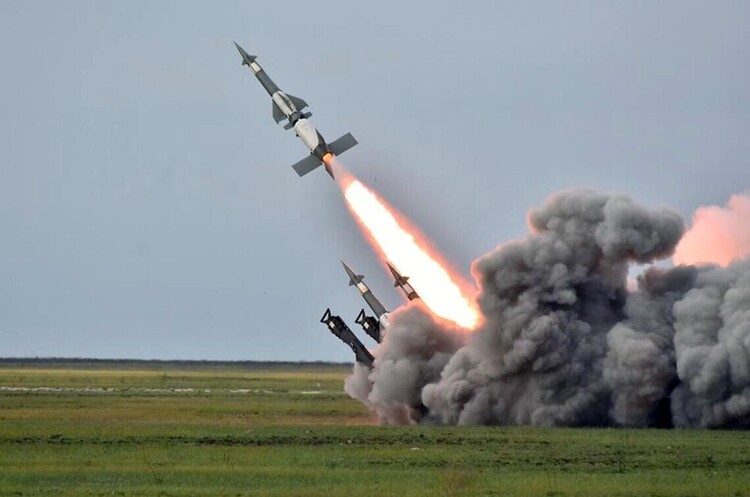 Російські ракети пошкодили газорозподільну інфраструктуру та електропідстанцію на Львівщині Російські ракети пошкодили газорозподільну інфраструктуру та електропідстанцію на Львівщині