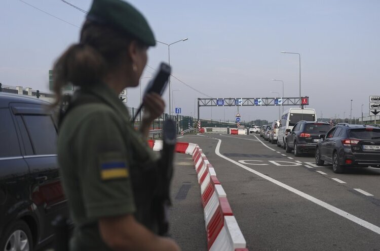 Україна та Чорногорія домовилися про «транспортний безвіз» для вантажних перевезень Україна та Чорногорія домовилися про «транспортний безвіз» для вантажних перевезень