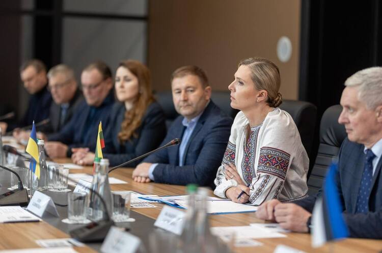 Литва готова виділити Україні 400 000 євро на закупівлю металодетекторів для шкіл – МВС Литва готова виділити Україні 400 000 євро на закупівлю металодетекторів для шкіл – МВС