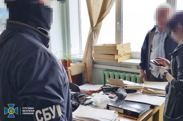 фото СБУ На Харківщині затримано інженерів-конструкторів, які хотіли продати в рф секретні українські розробки