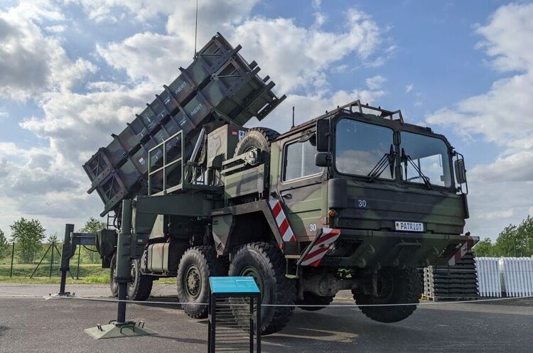 ЄС і НАТО «тиснуть» на Грецію та Іспанію з вимогою передати Україні системи Patriot – FT ЄС і НАТО «тиснуть» на Грецію та Іспанію з вимогою передати Україні системи Patriot – FT