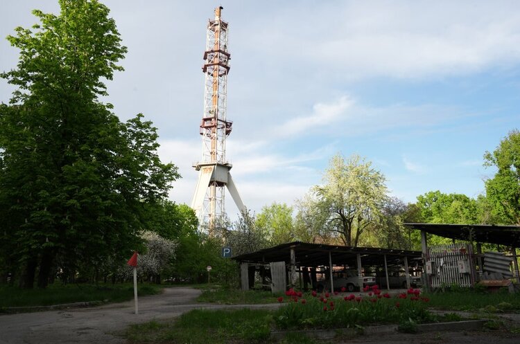 Харківську телевежу вдасться відновити тільки після завершення бойових дій – департамент ОВА Харківську телевежу вдасться відновити тільки після завершення бойових дій – департамент ОВА