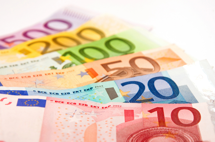 Україна отримала транш у 1,5 млрд євро від ЄС Україна отримала транш у 1,5 млрд євро від ЄС