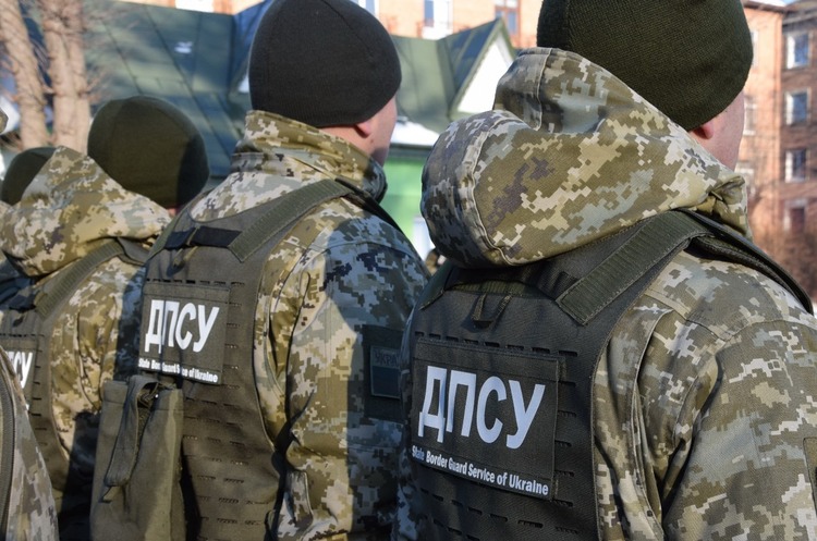 Рада збільшила граничну чисельність Держприкордонної служби на 15 тисяч військових Рада збільшила граничну чисельність Держприкордонної служби на 15 тисяч військових