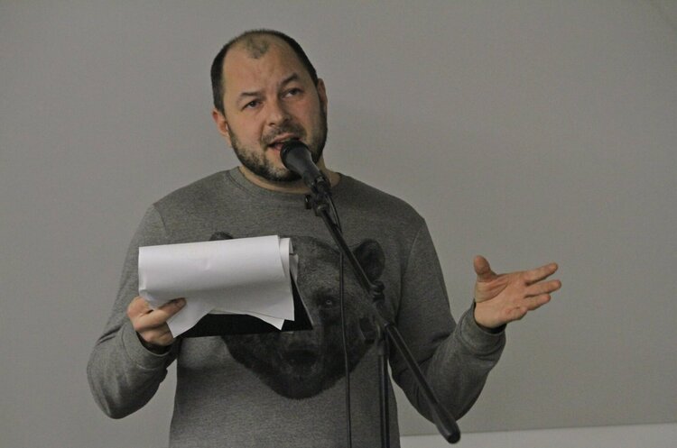 ТЦК не вручатимуть повістки за кордоном – речник МО України ТЦК не вручатимуть повістки за кордоном – речник МО України