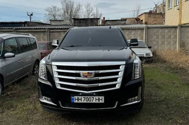 В Одесі на е-торги виставили Cadillac Escalade 2016 року В Одесі на е-торги виставили Cadillac Escalade 2016 року
