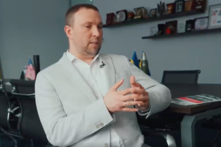 Владислав Бельбас, генеральний директор ТОВ «Українська бронетехніка» «Українська бронетехніка» зможе збільшити виробництво оборонної продукції в рази, але необхідні довгострокові контракти — Бельбас