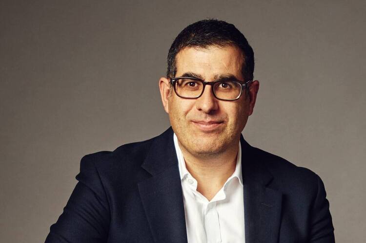Bloomberg journalist Javier Blas: "russia’s invasion of Ukraine made commodity trading very profitable" Bloomberg journalist Javier Blas: "russia’s invasion of Ukraine made commodity trading very profitable"