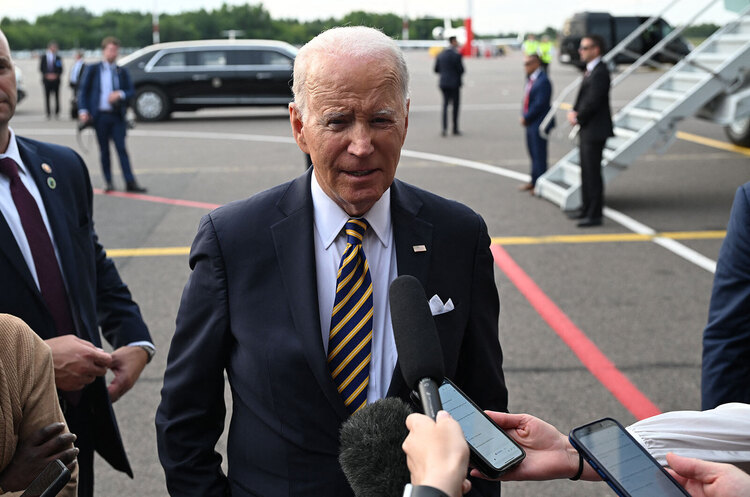 Biden orders Chinese cryptocurrency miners to sell land near US nuclear facility Biden orders Chinese cryptocurrency miners to sell land near US nuclear facility