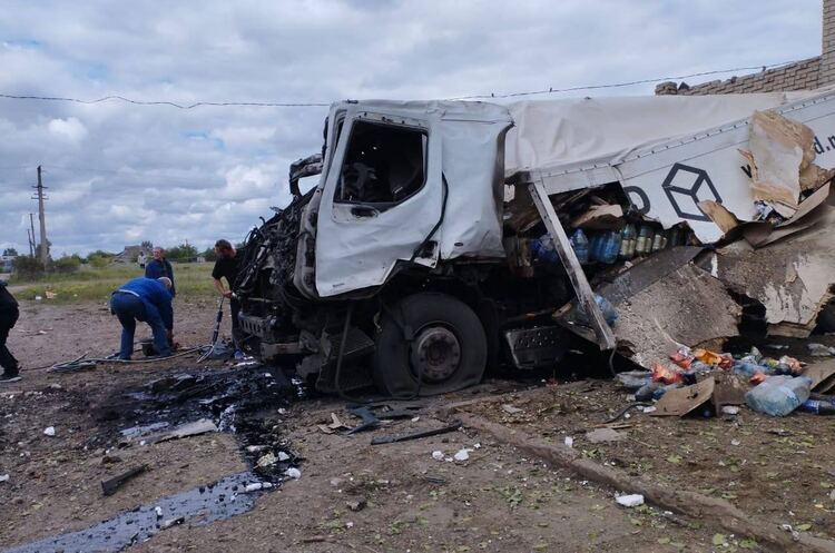 російська авіація вдарила по Херсонщині, є жертви та постраждалі російська авіація вдарила по Херсонщині, є жертви та постраждалі