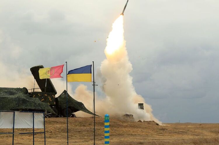 Повітряні сили збили 37 з 37 ворожих дронів під час нічної атаки Повітряні сили збили 37 з 37 ворожих дронів під час нічної атаки