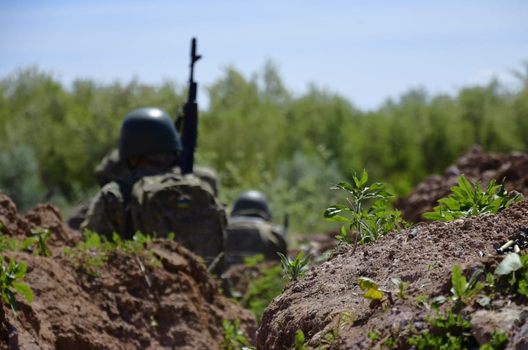 ДБР розслідує службову недбалість командування 125 бригади, що призвело до прориву росіян на Харківщині ДБР розслідує службову недбалість командування 125 бригади, що призвело до прориву росіян на Харківщині
