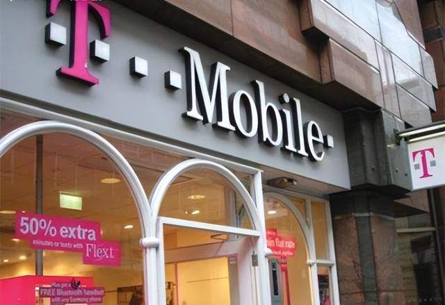 T-Mobile US Inc. купує активи U.S. Cellular Corp. у сфері бездротового зв'язку за $4,4 млрд T-Mobile US Inc. купує активи U.S. Cellular Corp. у сфері бездротового зв'язку за $4,4 млрд