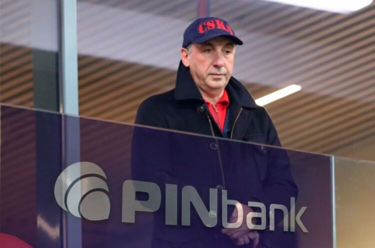 Колишній власник PINBank Євгеній Гінер Не «Приват» і не «Ощад». Чому першим буде приватизований PINBank, який належав росіянину Гінеру
