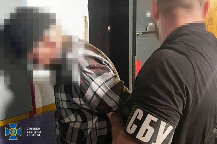 Зрадника, який готував удар по Миколаївській ТЕЦ, засудили до 15 років ув'язнення Зрадника, який готував удар по Миколаївській ТЕЦ, засудили до 15 років ув'язнення