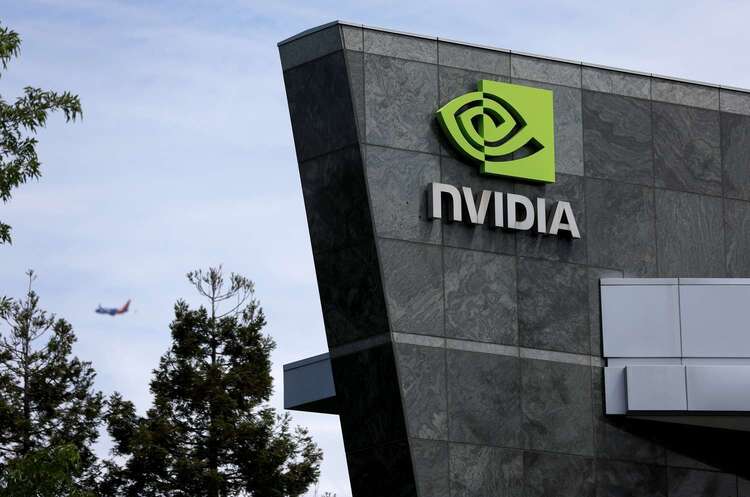 Nvidia стала першим в історії виробником мікросхем ринкова вартість якого перевищила $3 трлн Nvidia стала першим в історії виробником мікросхем ринкова вартість якого перевищила $3 трлн