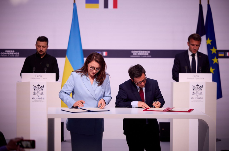 Франція надасть Україні 200 млн євро на відновлення критичної інфраструктури Франція надасть Україні 200 млн євро на відновлення критичної інфраструктури