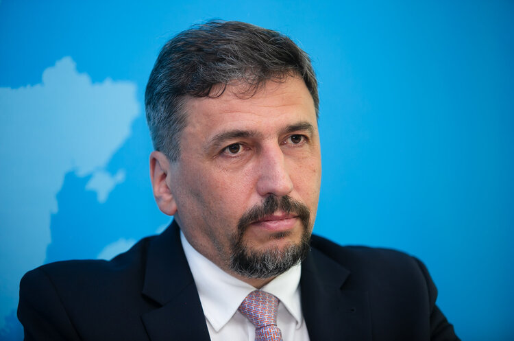 Голова Офісу Ради Європи в Україні Мачей Янчак Голова Офісу Ради Європи в Україні: «На думку Комітету ПАРЄ, найоптимальніше й найреалістичніше створення Міжнародного трибуналу на основі угоди між РЄ та Україною»