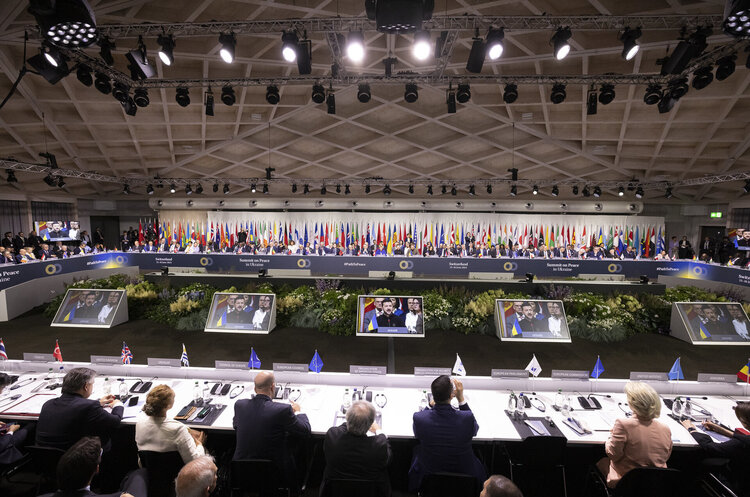Фото: KEYSTONE/EDA/POOL//Michael Buholzer Журналісти Reuters опублікували текст комюніке Саміту миру