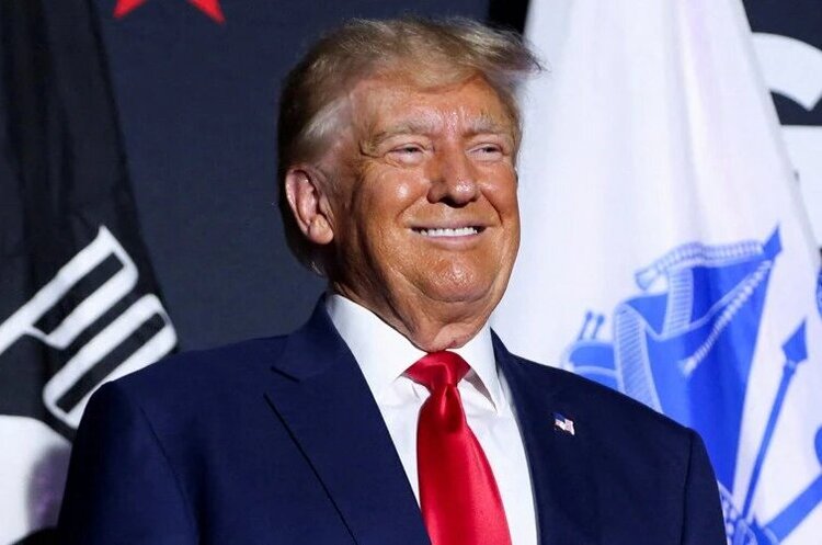Трамп заявив, що припинить допомогу Україні відразу після можливого переобрання Трамп заявив, що припинить допомогу Україні відразу після можливого переобрання