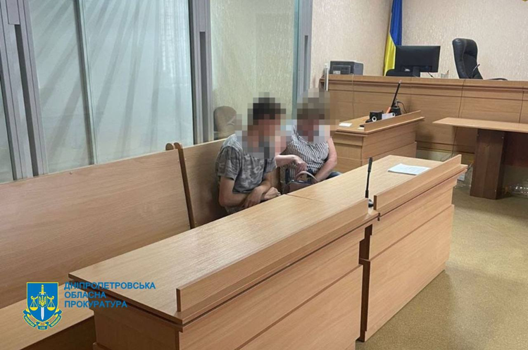 Затриманий за підпал авто ЗСУ у Дніпрі росіяни вербують українських підлітків для підпалів машин військовослужбовців