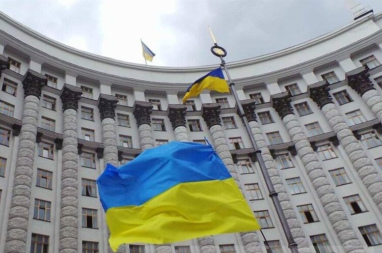 В Україні проводитимуть базову загальновійськову підготовку: кого це стосується В Україні проводитимуть базову загальновійськову підготовку: кого це стосується