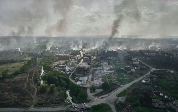 фото Getty Images\Libkos ЗСУ заявляють про відхід деяких російських підрозділів з району Вовчанська
