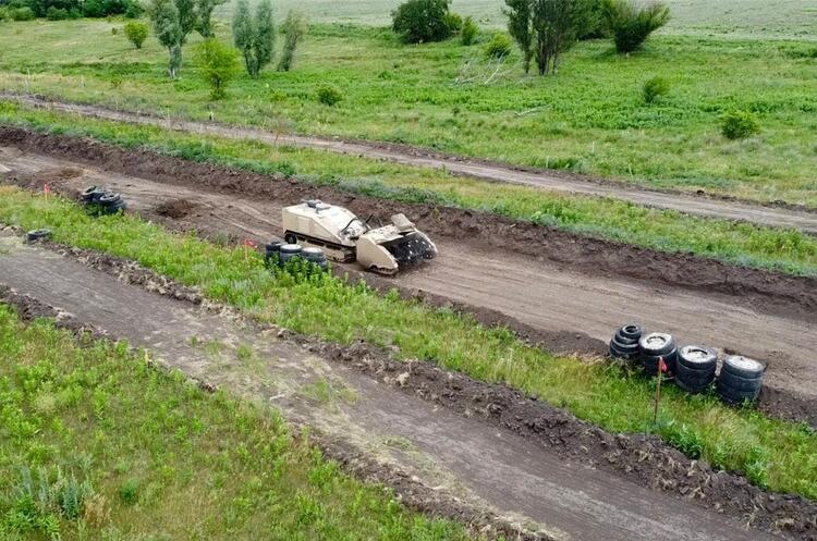 Українська компанія «А3Tech-Україна» розпочинає виробництво важких машин для розмінування Українська компанія «А3Tech-Україна» розпочинає виробництво важких машин для розмінування