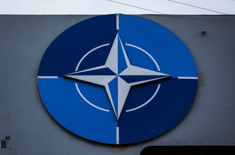 НАТО схвалило виділення понад $40 млрд на допомогу Україні – Reuters НАТО схвалило виділення понад $40 млрд на допомогу Україні – Reuters