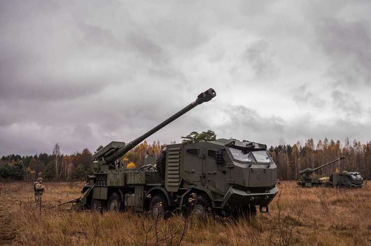 Данія замовила для України дивізіон САУ «Богдана» Данія замовила для України дивізіон САУ «Богдана»