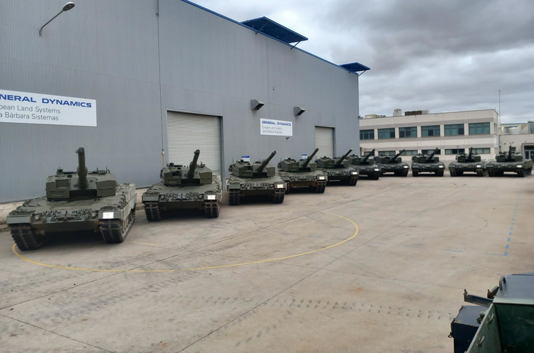 Іспанія оголосила про новий пакет військової допомоги для України Іспанія оголосила про новий пакет військової допомоги для України