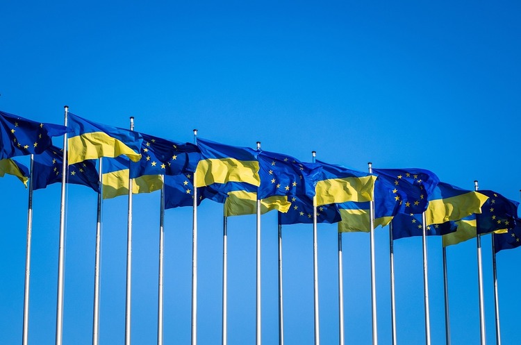Понад 60 євродепутатів вимагають позбавити Угорщину права голосу в ЄС – Politico Понад 60 євродепутатів вимагають позбавити Угорщину права голосу в ЄС – Politico