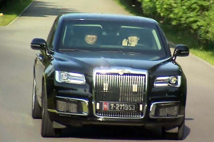 Автомобіль Aurus, який путін подарував Кім Чен Ину Пов'язана з Німеччиною компанія HT Rus допомагає росії обходити санкції