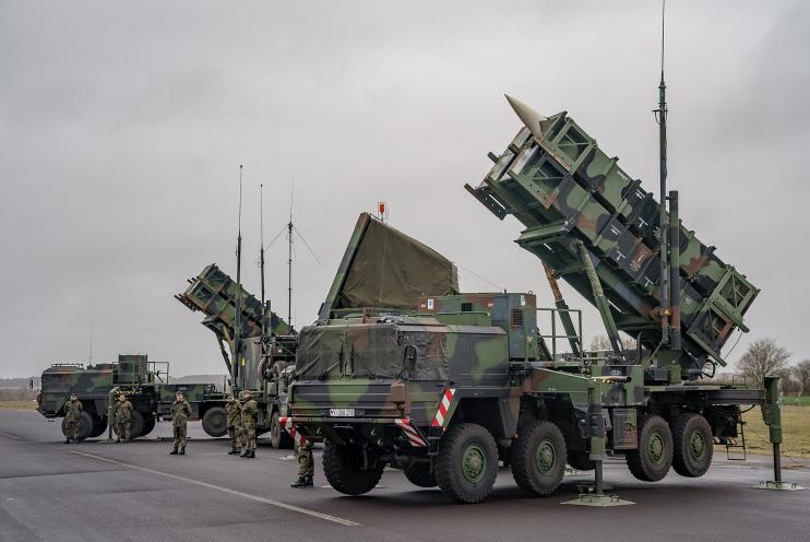 фото DR США не змогли збільшити випуск ракет для систем Patriot на японських заводах